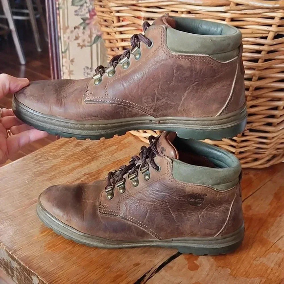 Timberland Brown Lace Up Boots - Picture 6 of 16